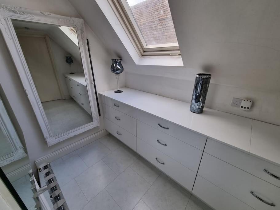 Beautiful Apartment In The Heart Of Rochester Rochester  Zewnętrze zdjęcie